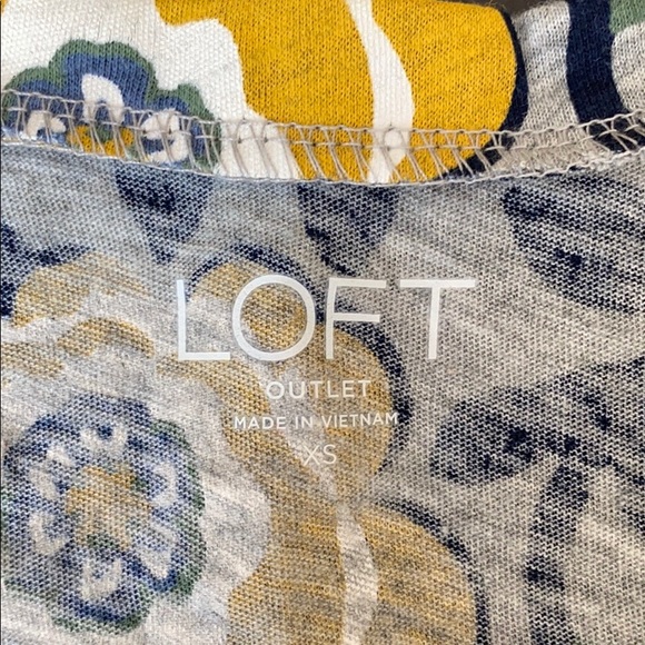 Loft Tee🍁Bundle & Save! - Picture 2 of 3